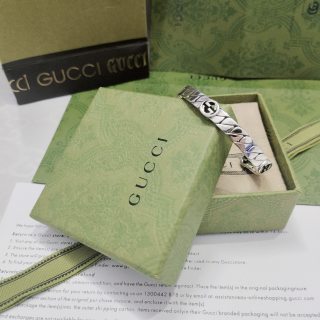 Gucci Engraved GG Twist Cuff Bracelet