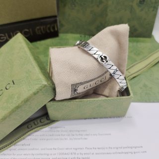 Gucci Engraved GG Twist Cuff Bracelet