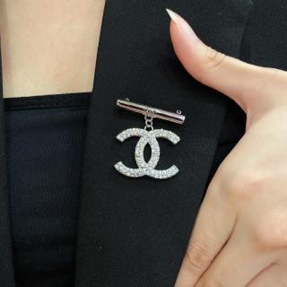 Chanel Classic Signature CC Lapel Brooch