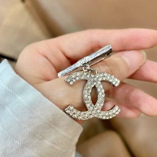 Chanel Classic Signature CC Lapel Brooch
