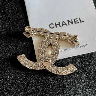 CHANEL Livia Monochrome Signature Brooch