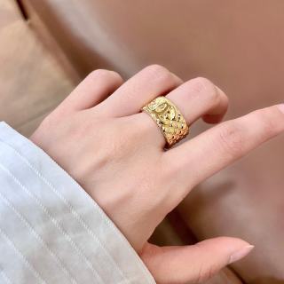 CHANEL Solenne Gold Heritage Ring