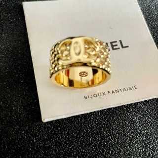 CHANEL Solenne Gold Heritage Ring