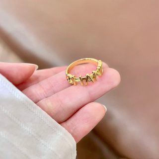 CHANEL Elara Gold Letter Accent Ring