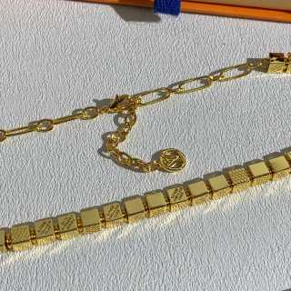 Louis Vuitton Golden Radiant Link Necklace