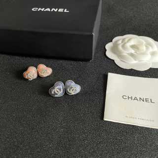 CHANEL Pearl Heart CC Stud Earrings