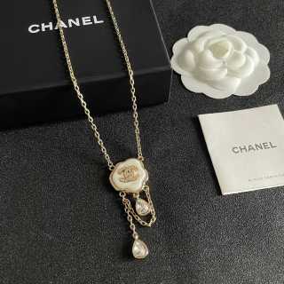 CHANEL Silver Bloom Pendant Necklace
