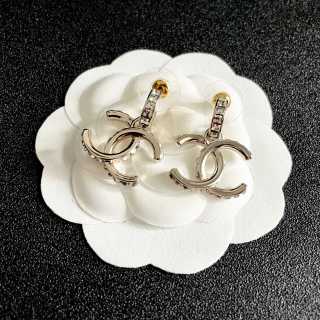 CHANEL Halo Swing CC Drop Earrings