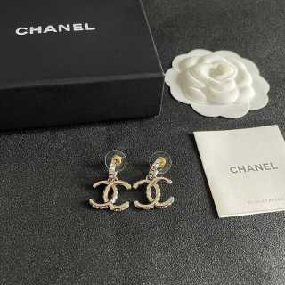 CHANEL Halo Swing CC Drop Earrings