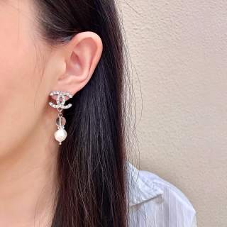 CHANEL Moon Pearl Cascade Earrings