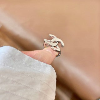 CHANEL Sculpted Ribbon CC Ring
