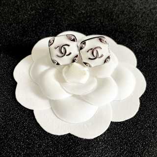 CHANEL Square Signature Stud Earrings
