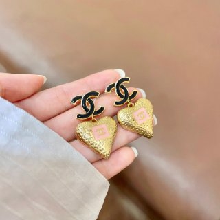 CHANEL Sweetheart CC Drop Stud Earrings