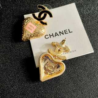 CHANEL Sweetheart CC Drop Stud Earrings