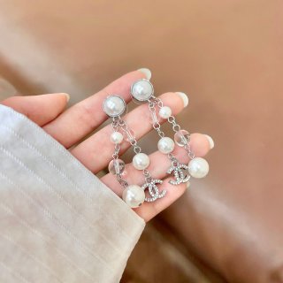 CHANEL Pearl Cascade CC Drop Earrings