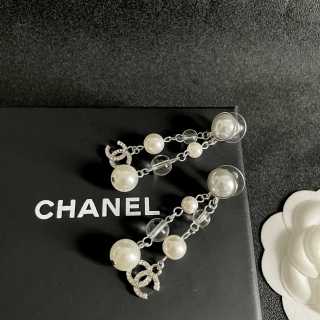 CHANEL Pearl Cascade CC Drop Earrings