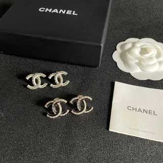 CHANEL Signature Loop CC Stud Earrings