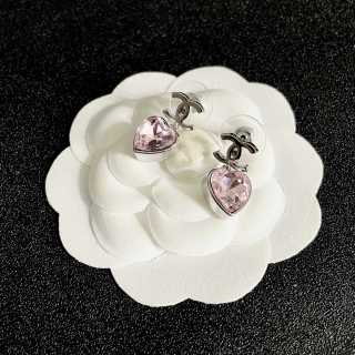 CHANEL Heart Glow Signature Stud Earrings