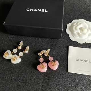 Chanel Pearl Floral Drop Earrings – Elegant Luxury Fashion Jewelry