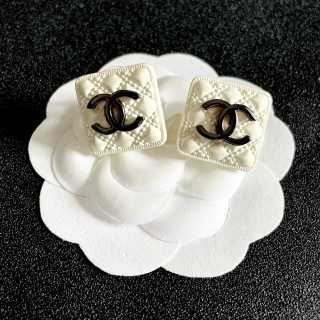 Chanel Square Enamel CC Stud Earrings – Elegant Luxury Fashion Jewelry