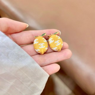 Chanel Colorful Pearl CC Stud Earrings – Elegant Luxury Fashion Jewelry