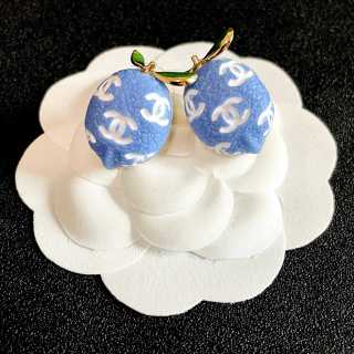 Chanel Colorful Pearl CC Stud Earrings – Elegant Luxury Fashion Jewelry
