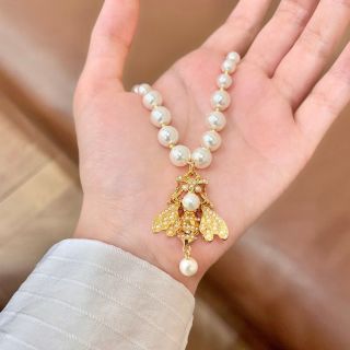 Dior Jardin Bee Pearl Pendant Necklace
