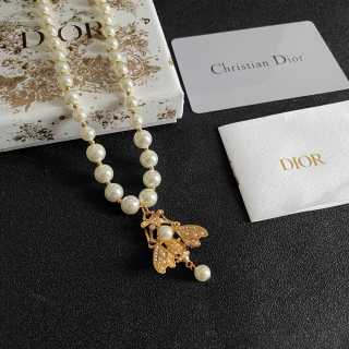 Dior Jardin Bee Pearl Pendant Necklace