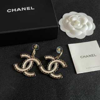 Chanel Elegant Interlocking CC Drop Earrings