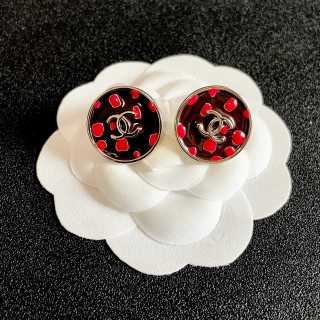 Chanel Vintage Enamel Round Stud Earrings