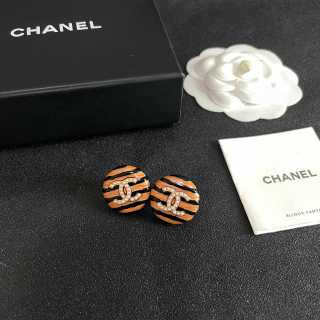 Chanel Artistic Round Stud Earrings