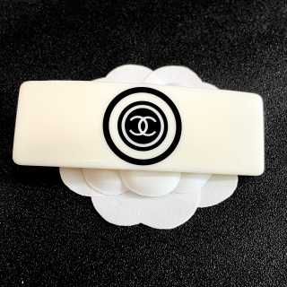 Chanel Classic Signature Hair Barrette