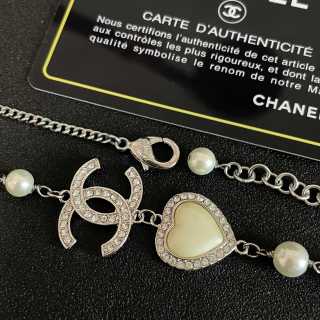 Chanel Vintage Pearl Heart Pendant Necklace
