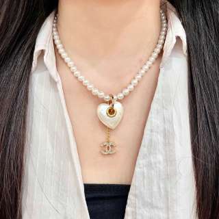 Chanel Romantic Pearl Heart Charm Necklace