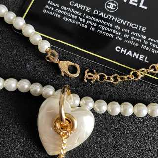 Chanel Romantic Pearl Heart Charm Necklace
