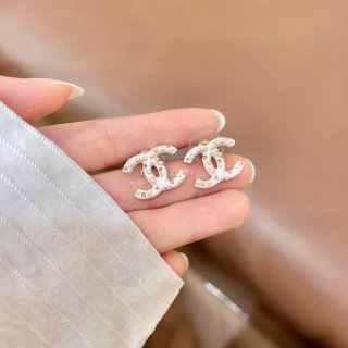 Chanel Elegant Signature Stud Earrings