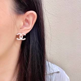 Chanel Elegant Signature Stud Earrings