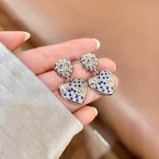 Chanel Sparkling Heart Blossom Earrings