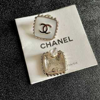 Chanel Vintage Enamel Square Stud Earrings