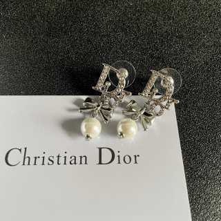 Dior Evelyne Crystal Letter Pearl Bow Stud Earrings