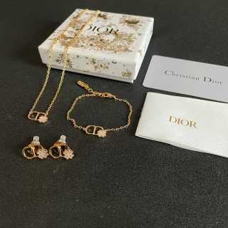 Dior Livia CD Floral Link Chain Bracelet