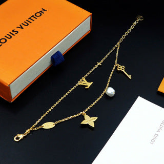 Louis Vuitton Blossom Pearl Charm Bracelet