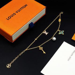 Louis Vuitton Blossom Pearl Charm Bracelet