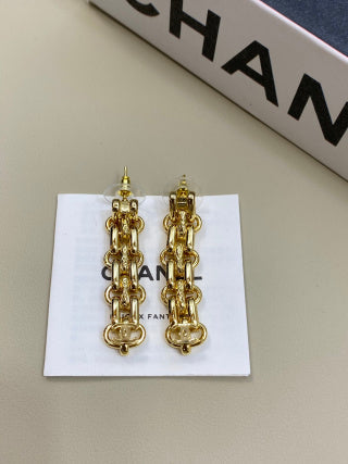 CHANEL Fiorella Golden Chain Link Stud Earrings