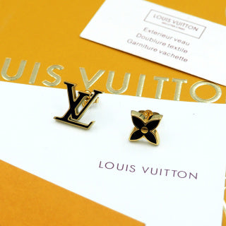 Louis Vuitton Monogram Blossom Stud Earrings