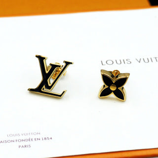 Louis Vuitton Monogram Blossom Stud Earrings