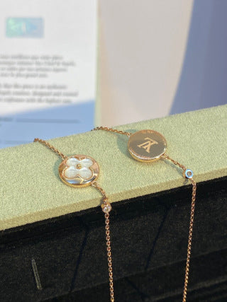 Louis Vuitton Blossom Pearl Medallion Chain Bracelet