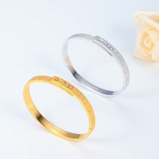 Messika Move Slim Diamond Cuff Bracelet