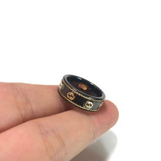 Gucci Interlocking G Black Enamel Signet Band Ring