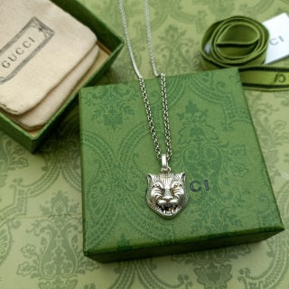 Gucci Interlocking G Lion Head Pendant Necklace